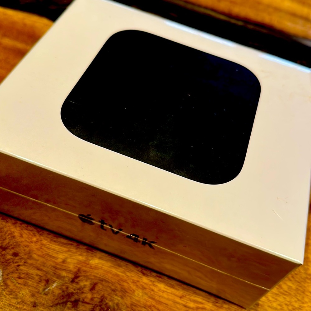 Apple TV 4K 32GB new in sealed box